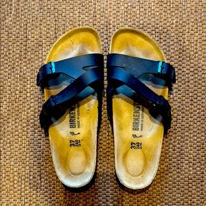 Birkenstock Yao Black Sandals